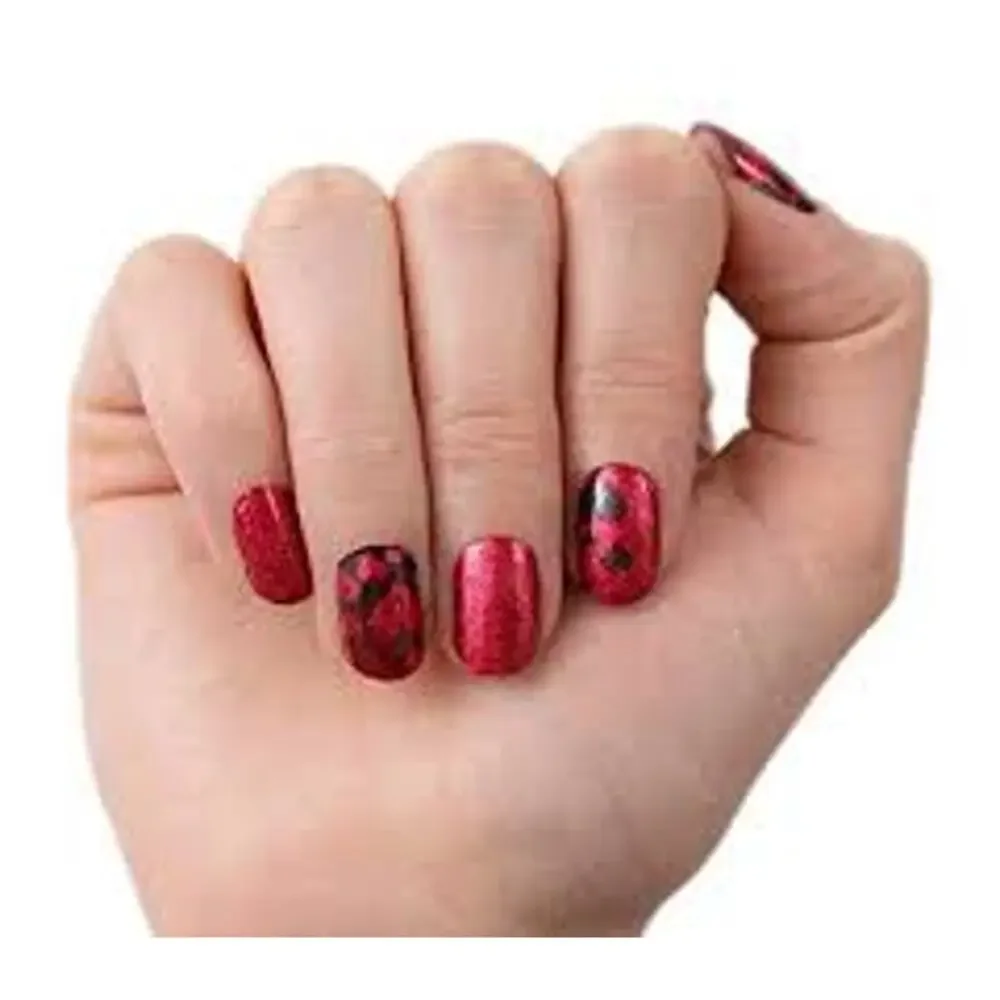 Color Street Nail Polish Strips Heart Of The Matter